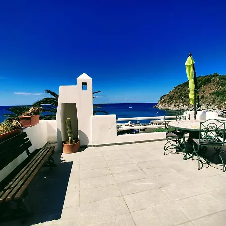 Muras Aparthotel *